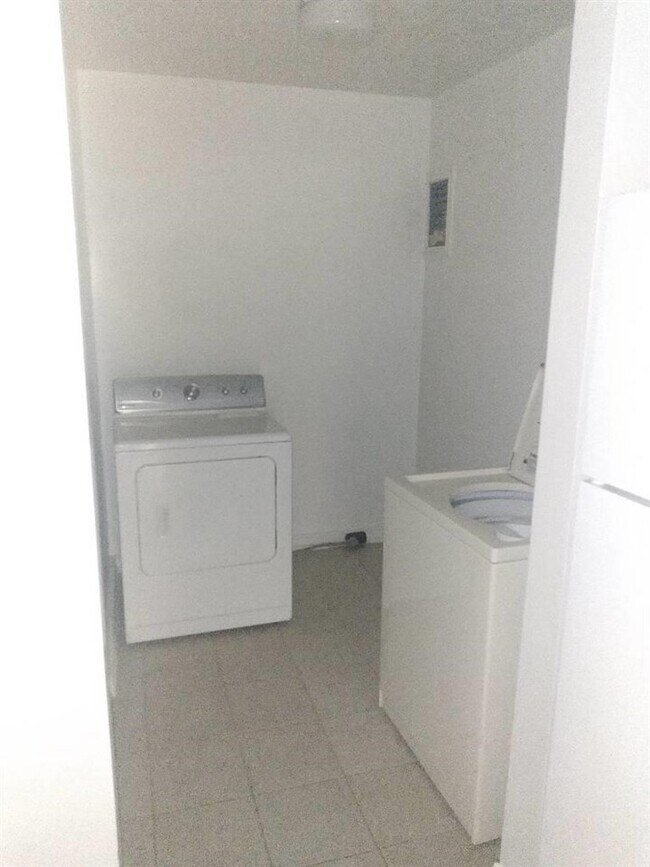 Foto del edificio - 2806 Mobley St NW