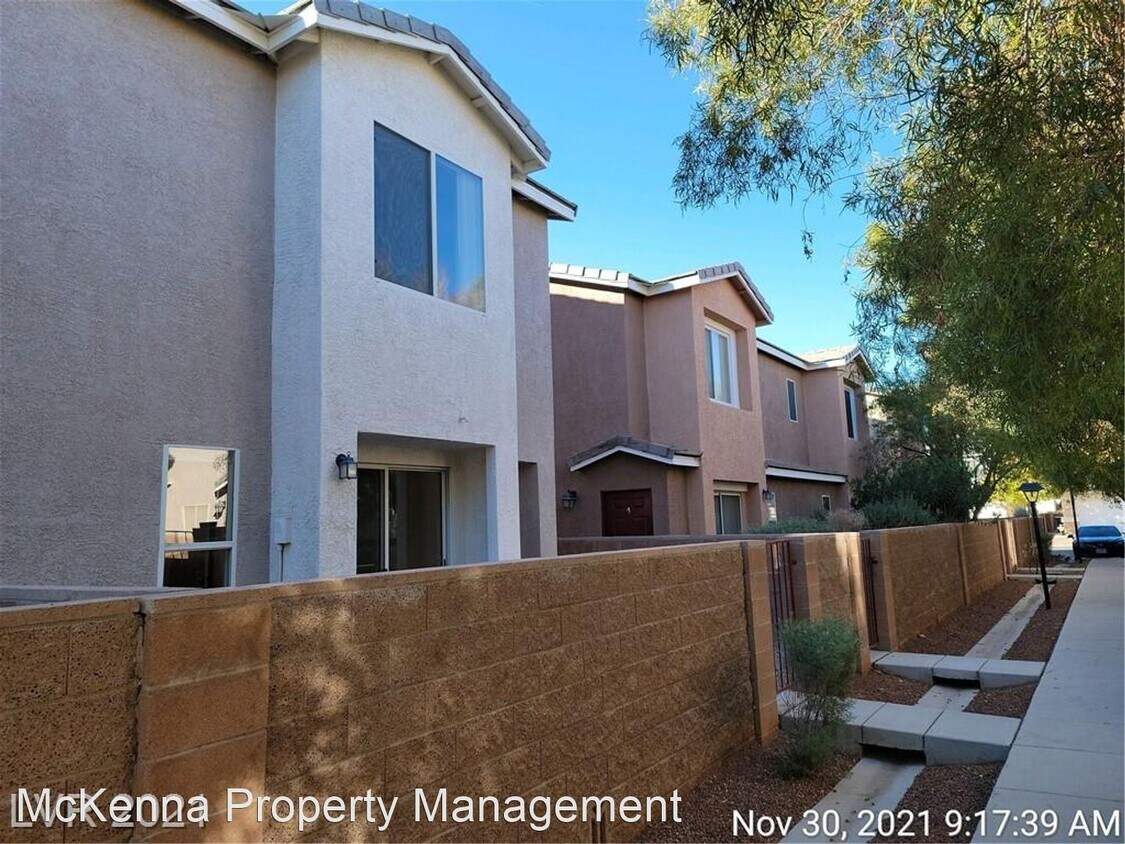 3686 Golden Sunset Ct, Las Vegas, NV 89115 House Rental in Las Vegas