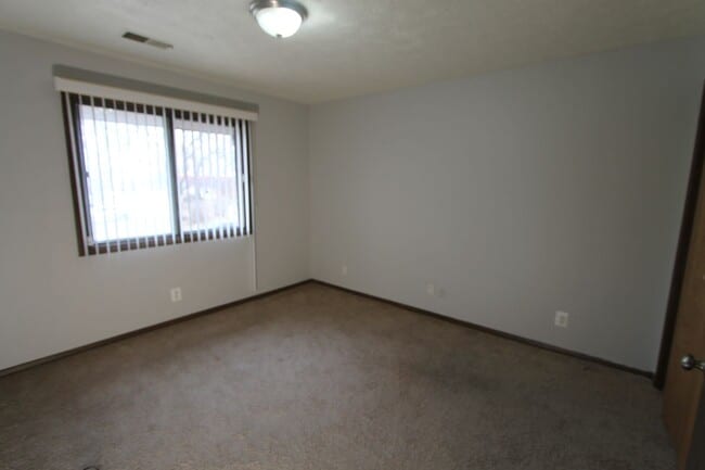 Interior Photo - Briggs Point