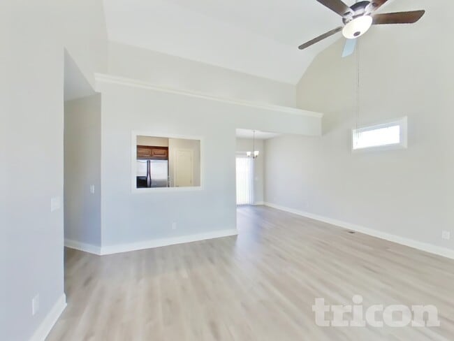 Foto del edificio - 839 S Westland Ave