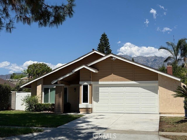Primary Photo - 8772 Candlewood St