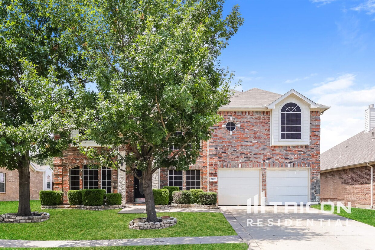 Foto principal - 2112 Pecan Ridge Dr