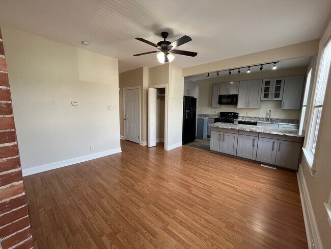 Foto del edificio - 837 Highview St