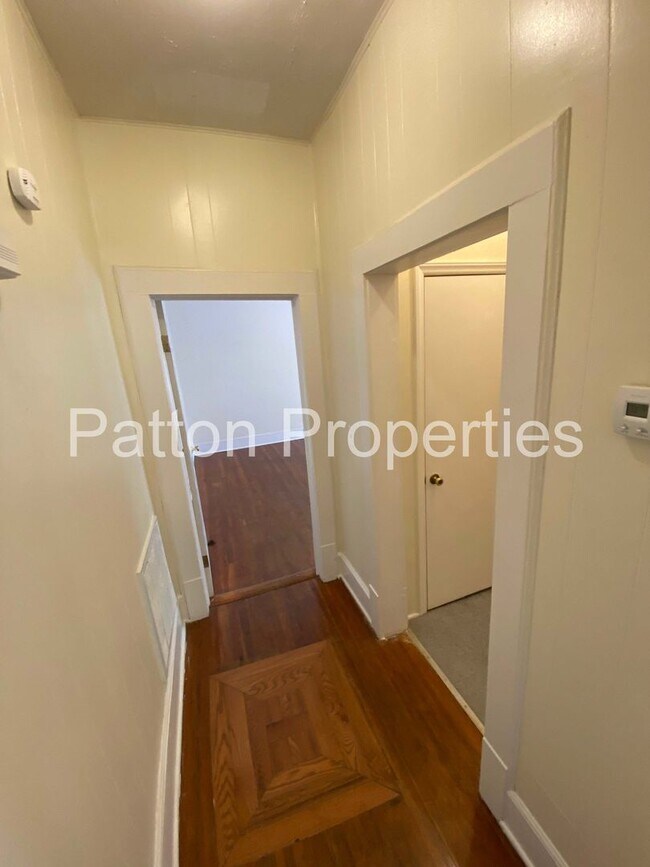 Foto del edificio - 2323 Blossom St