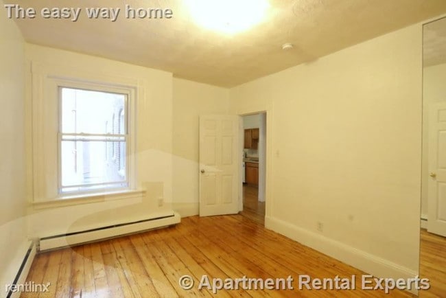 Building Photo - 113 Harvard St