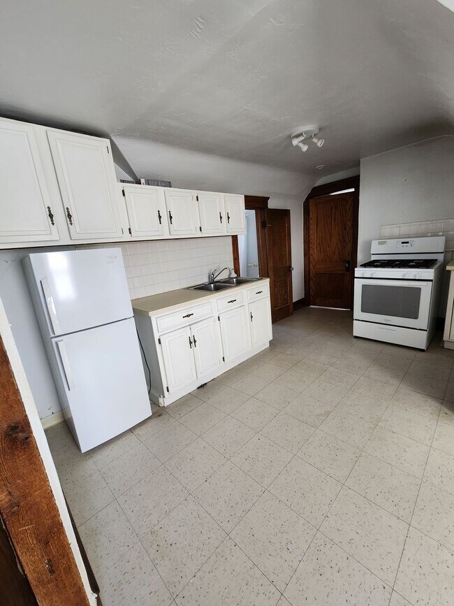 Foto del edificio - 2664 Hampshire Rd