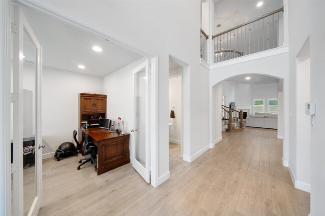 Building Photo - 221 Patina Sorrel Dr