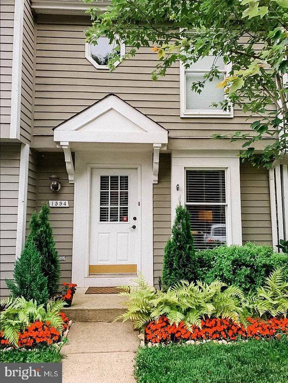 Building Photo - 1594 Poplar Grove Dr