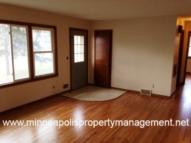 Building Photo - 1408 Winnetka Ave N
