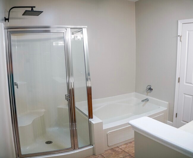 8501 Burnham Ln Unit I9, Nashville, TN 37013 Condo for Rent in