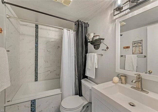Foto del edificio - 12939 Cherrydale Ct