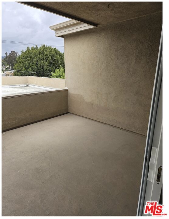 Foto del edificio - 11924 Montana Ave