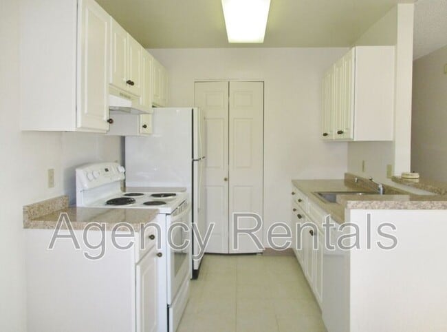Building Photo - 94-217-217 Paioa Pl