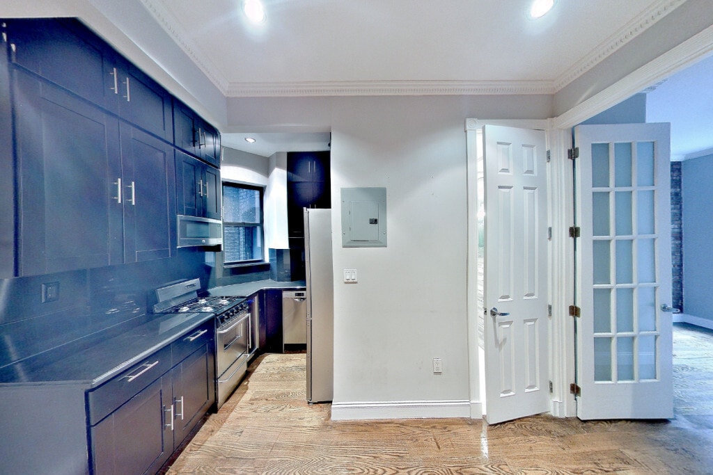 Foto del edificio - 9 W 103rd St