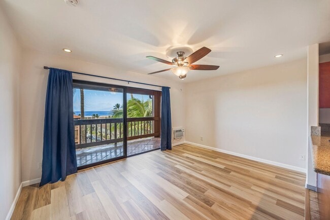 Building Photo - Top-floor, ocean-view 1BR/1BA condo in Honokowai — close to Honokowai Beach Park and Bad Ass Coffee.