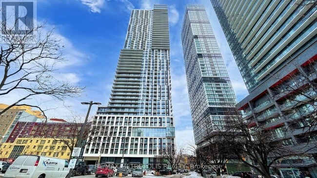 Building Photo - 251 Jarvis St