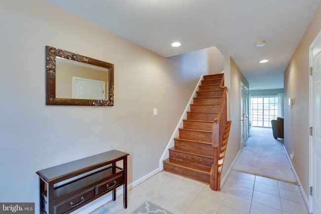 Foto del edificio - 43237 Highgrove Terrace