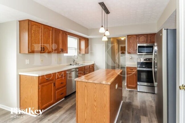 Building Photo - 6163 Juneberry Ct