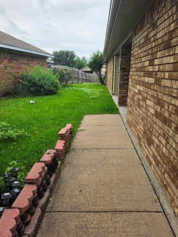 Foto del edificio - 1416 Hackamore St