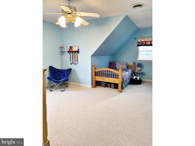 Building Photo - 440 Apple Blossom Dr