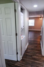 Interior Photo - Landing at Tates Creek