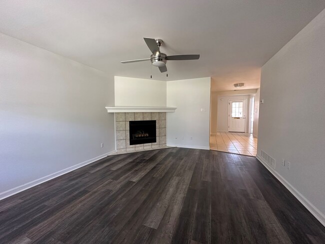 Interior Photo - Fountain Square Apartments