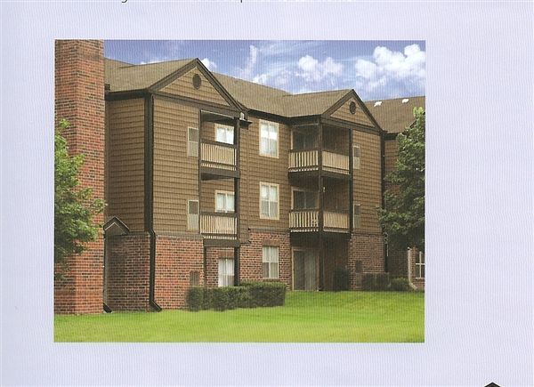 Foto principal - 107 Glengarry Dr