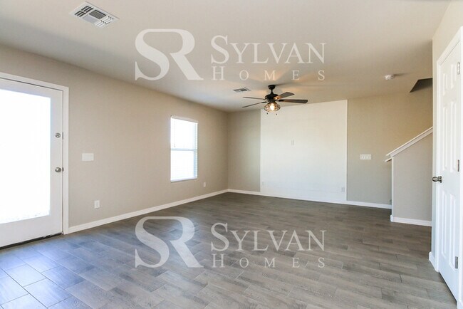 Foto del edificio - Spacious 3BR 2.5BA Home