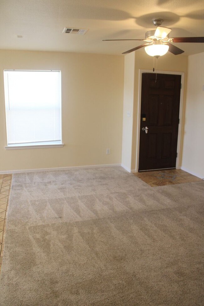 Building Photo - 12928 Hueco Pit Dr