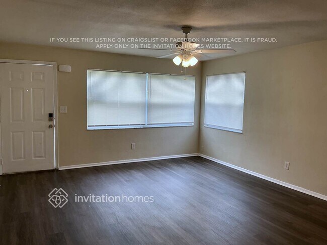 Foto del edificio - 4540 71st Ave N
