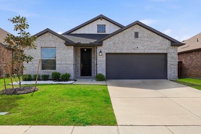 Building Photo - 1861 Arbor Dr