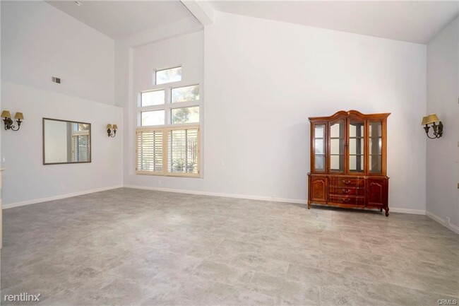 Building Photo - 4 br, 3 bath House - 26572 Via Mondelo