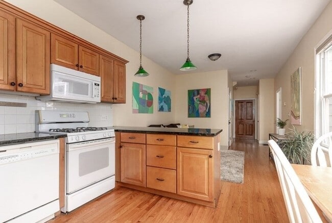 Foto del edificio - 30 Summer St