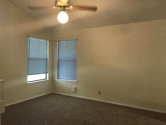 Building Photo - 8386 Slippery Rock