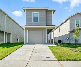 Building Photo - 12120 Morgan Dr