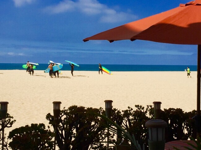 Foto del edificio - 3407 Ocean Front Walk