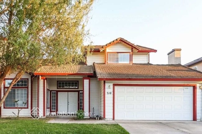 Building Photo - 710 E Jonquil Dr