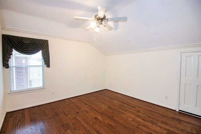 Foto del edificio - 2218 Longspur Ln