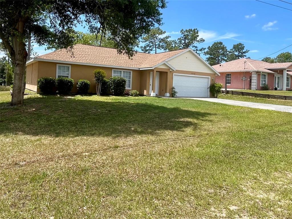 Foto del edificio - 7058 Hemlock Rd