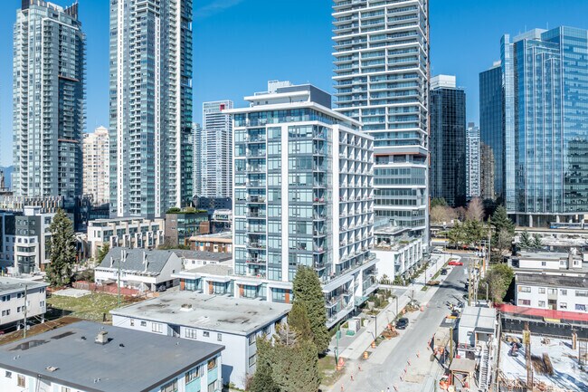 Photo du bâtiment - Paul McDonell Residence