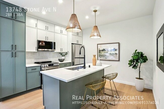 Building Photo - 13748 Stone Ave N