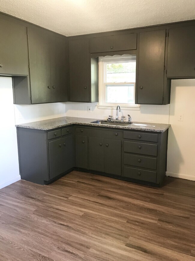 Foto del edificio - 3209 NE 14th St