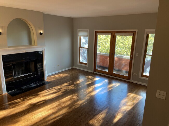 Living Room with FP - 1535 N Wicker Park Ave