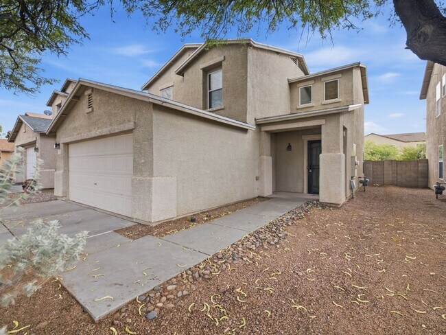 Building Photo - 6790 S Parliament Dr