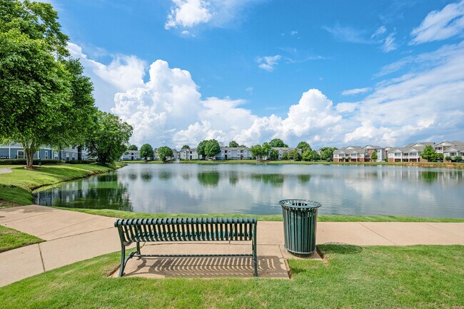 Foto del edificio - The Signature At Schilling Farms