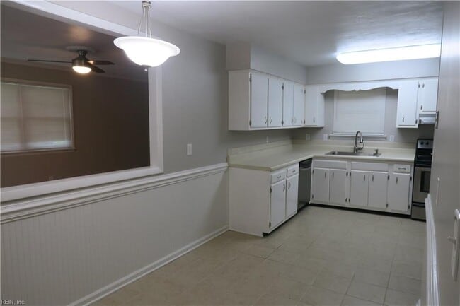 Foto del edificio - 517 Norman Ln