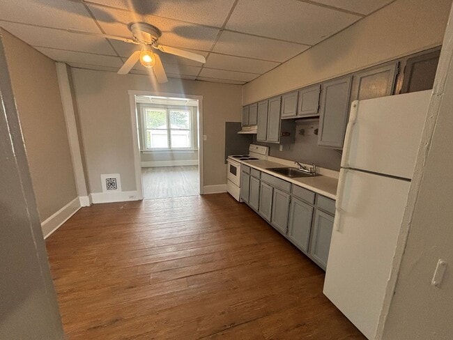 Building Photo - 1039 Leiper St