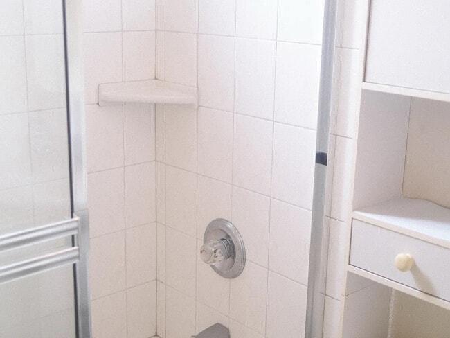 Foto del edificio - 2414 Clement St