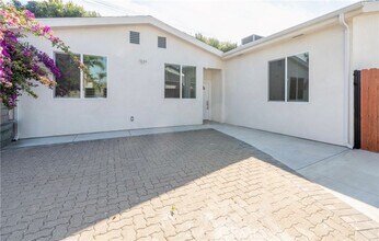 Building Photo - 7514 Forbes Ave