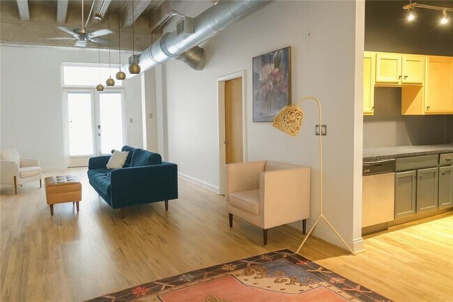 Foto del edificio - 1806 Liberty Ln